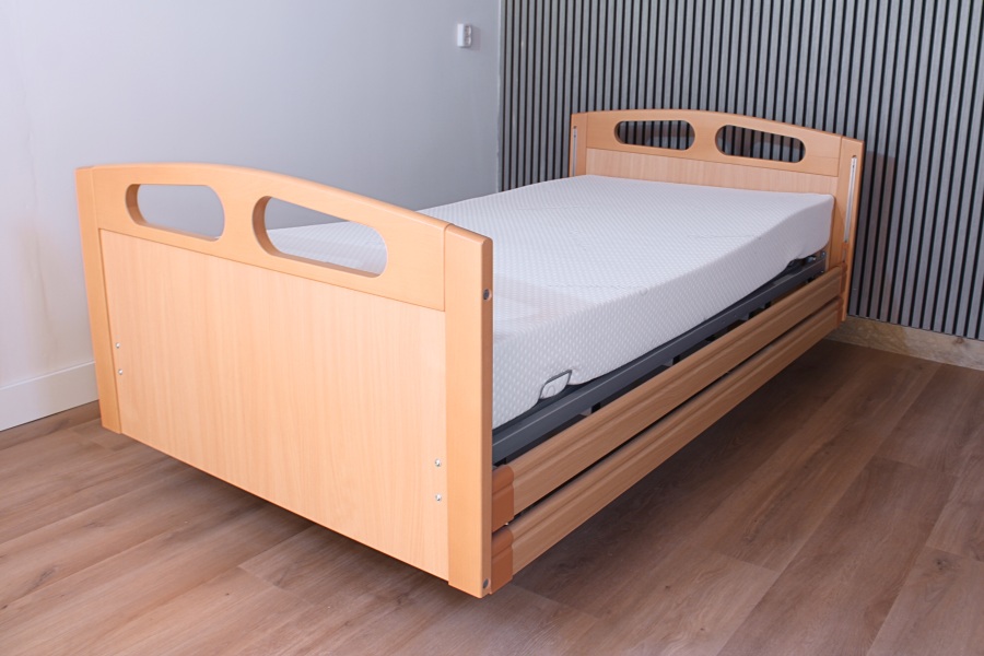 Beatrix QQQ1089 100 cm breed! NIEUW hooglaag bed direct leverbaar! Nu met flinke korting!